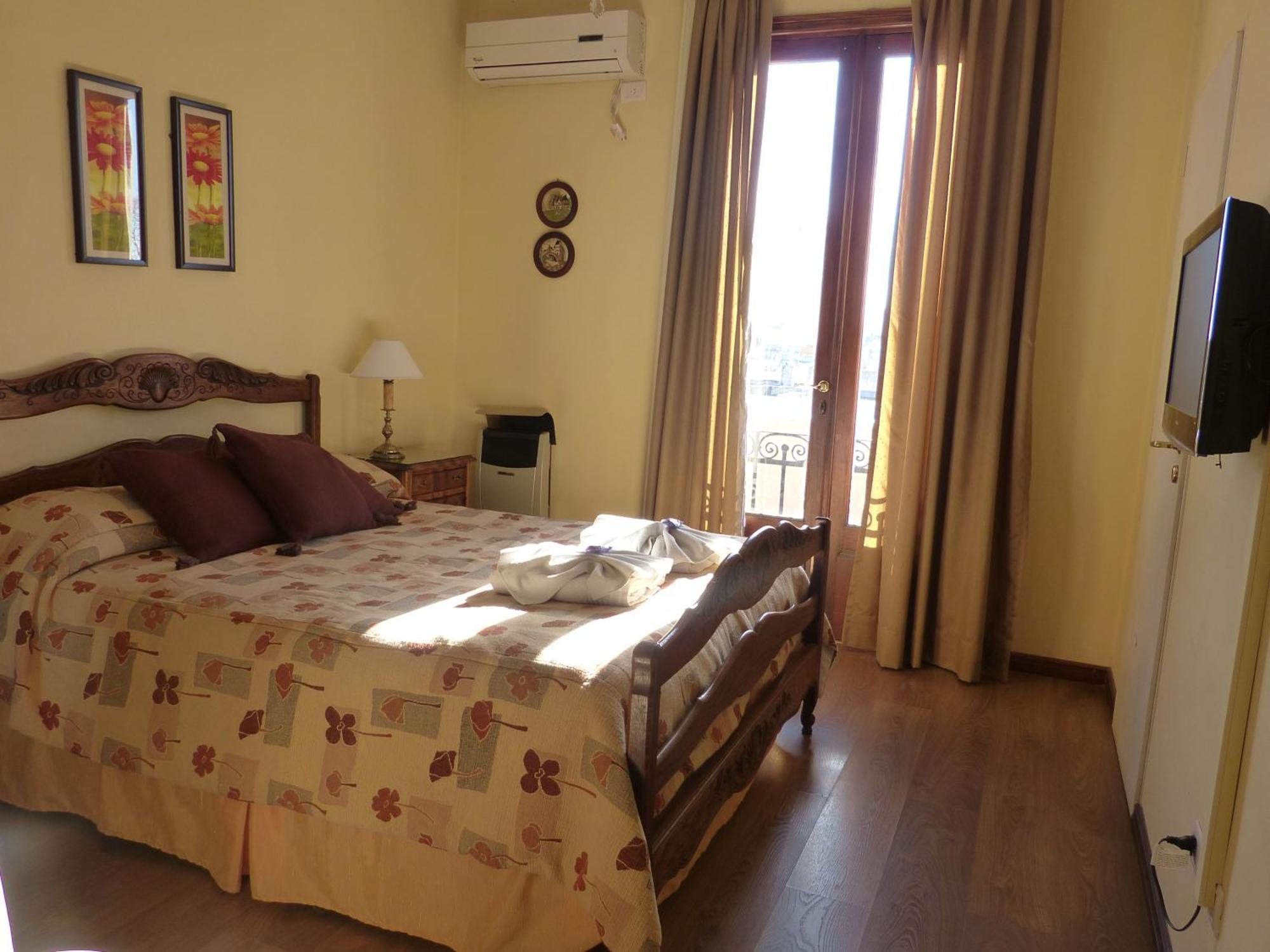 Nuevos Horizontes Hotel Tandil Eksteriør billede